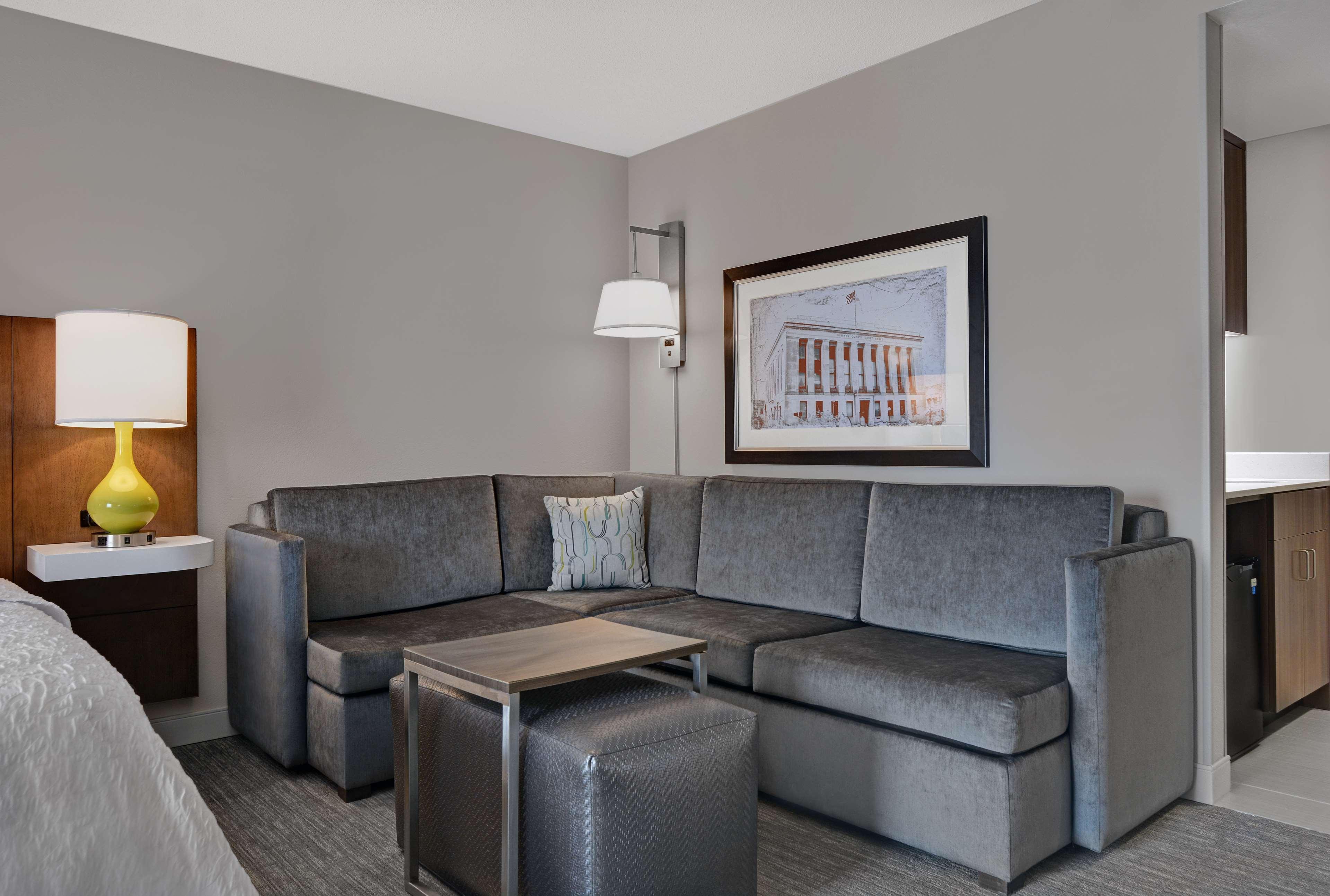 Hampton Inn Галлатин Экстерьер фото
