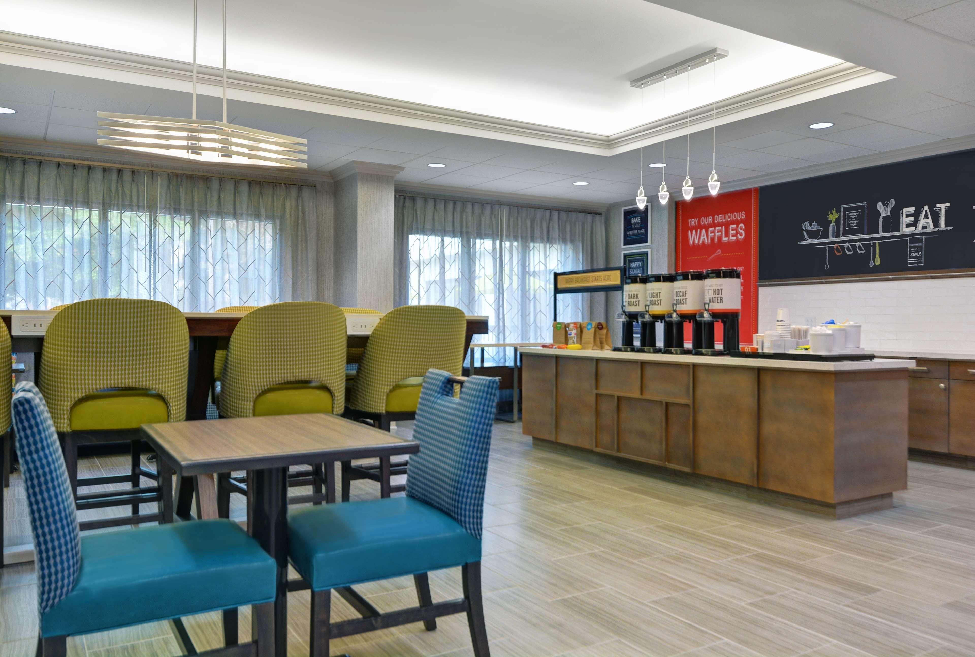 Hampton Inn Галлатин Экстерьер фото