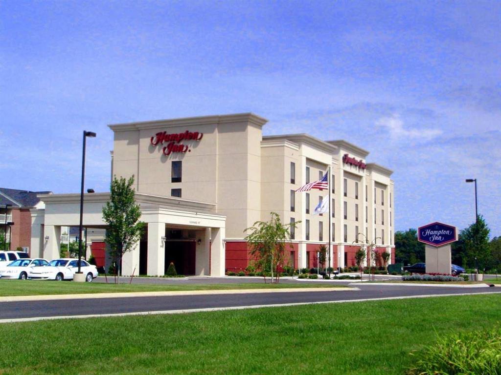 Hampton Inn Галлатин Экстерьер фото